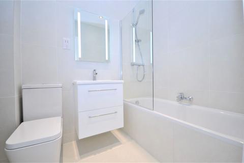 2 bedroom flat to rent - Grove Place, Acton Central, W3 6AS