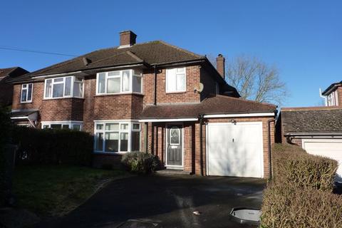 3 bedroom semi-detached house to rent, Riddlesdown