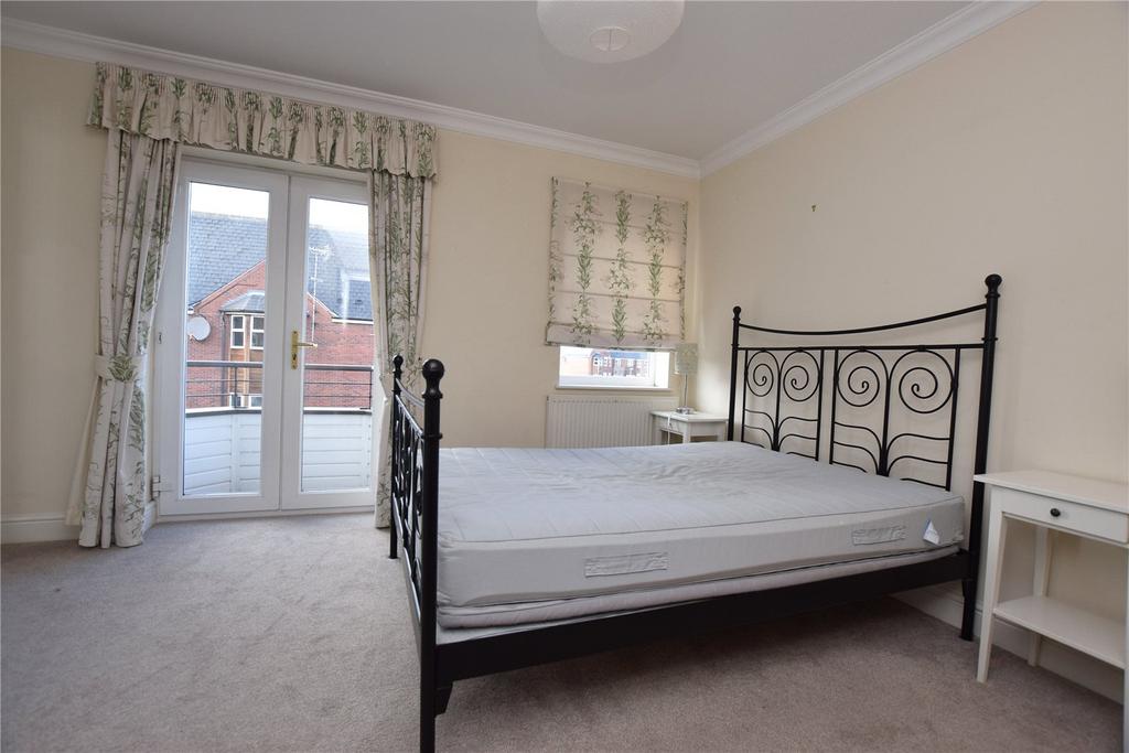 House in Leeds, Far Headingley, Weetwood - View 3