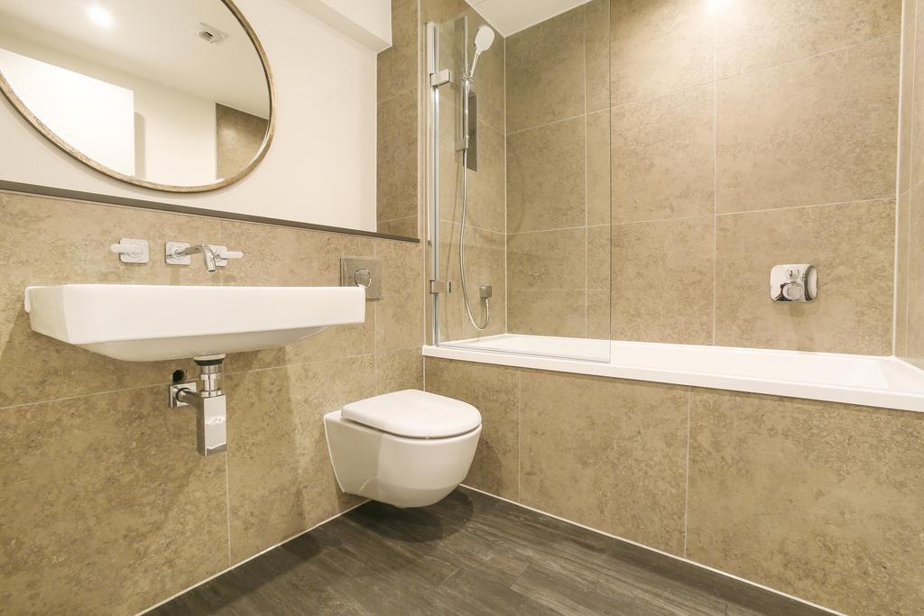 Apartment in Bristol - View 5