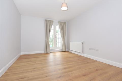 3 bedroom apartment to rent, Regency House, Eton Court, Windsor, Berkshire, SL4