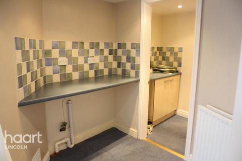 2 bedroom terraced house to rent, St. Andrews Street, Lincoln