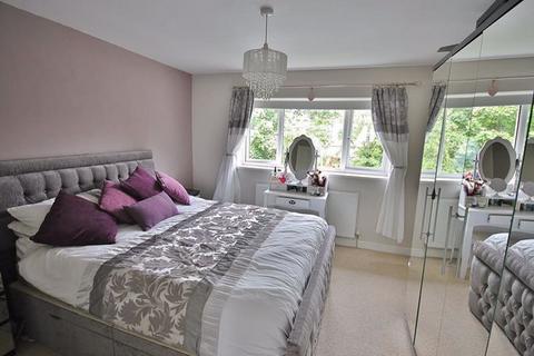 2 Delagarde Road, Westerham, TN16 1TR