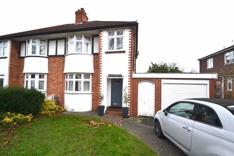 3 bedroom semi-detached house to rent, Bourne Vale, Hayes, Bromley