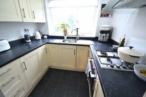 3 bedroom semi-detached house to rent, Bourne Vale, Hayes, Bromley