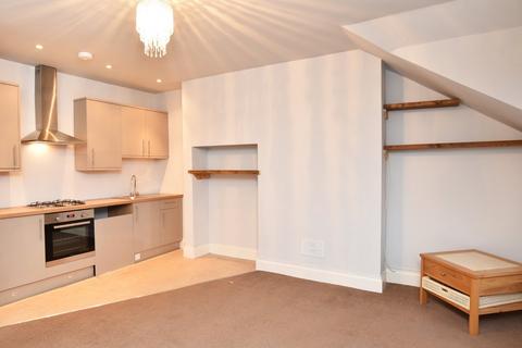 1 bedroom flat to rent, King Edward's Drive, Harrogate, HG1 4HA