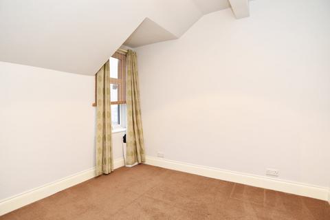 1 bedroom flat to rent, King Edward's Drive, Harrogate, HG1 4HA