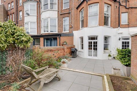 3 bedroom apartment for sale, Fitzjohns Avenue, London