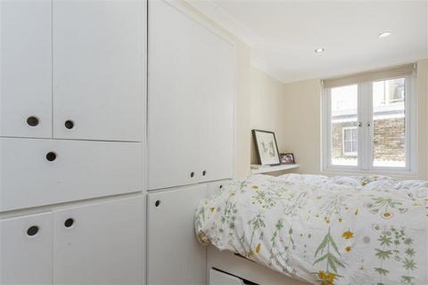undefined, Moreton Terrace Mews North, Pimlico, London, SW1V
