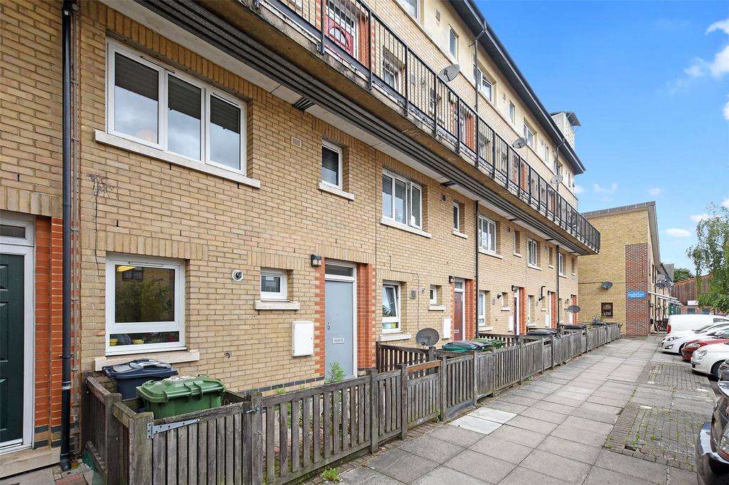 Apartment in London - View 3
