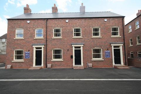 3 bedroom terraced house to rent, Banks Street, Horncastle