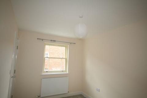 3 bedroom terraced house to rent, Banks Street, Horncastle