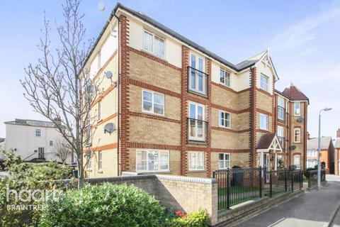 2 bedroom apartment to rent, Keeble Way, Braintree