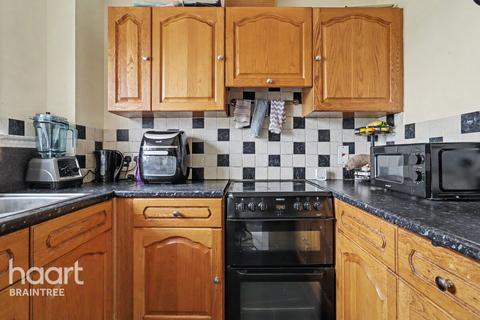2 bedroom apartment to rent, Keeble Way, Braintree