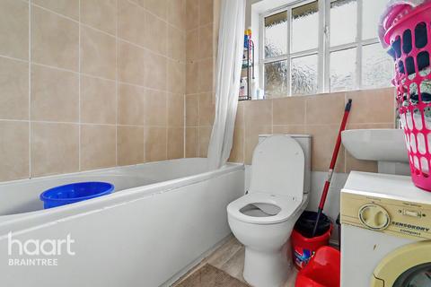 2 bedroom apartment to rent, Keeble Way, Braintree