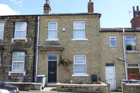 2 bedroom terraced house to rent, Holme Street, Liversedge, WF15