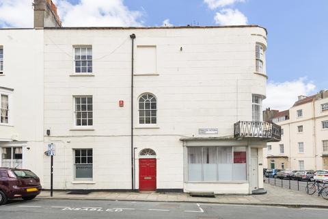 2 bedroom flat to rent - Princess Victoria Street, Clifton