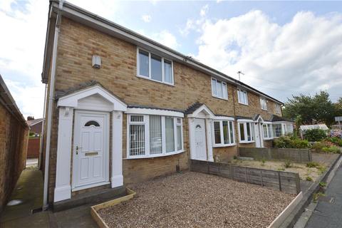 wakefield property houses onthemarket townhouse grove holmfield yorkshire bedroom west
