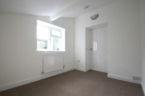 2 bedroom flat to rent, Greenbrook Terrace, Taunton TA1