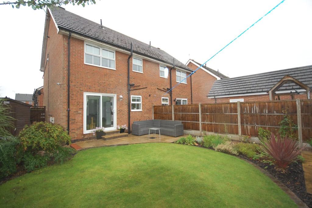 Swan Lane, Goole 3 bed semidetached house £159,995