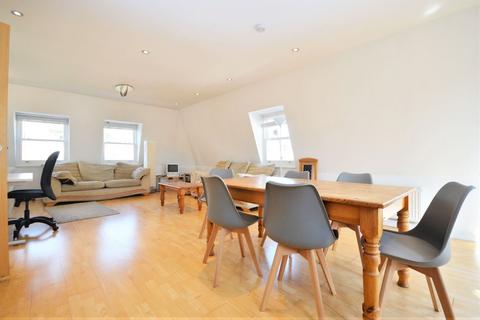 3 bedroom flat to rent, Frampton Street, Edgware Road NW8 8NA