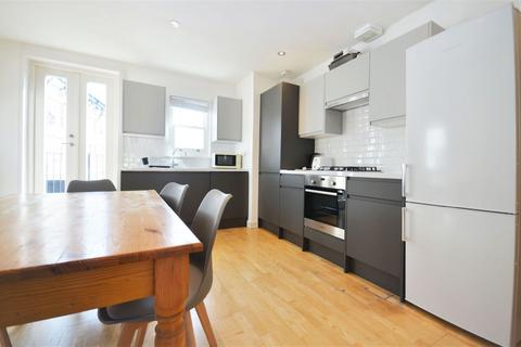 undefined, Frampton Street, Edgware Road NW8 8NA