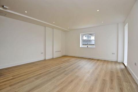 undefined, Flambard Way, Godalming GU7