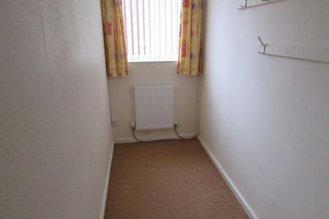 1 bedroom maisonette to rent, Bramhall Close Milnrow