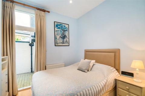 2 bedroom apartment to rent, Harbledown Road, Parsons Green, Fulham, London, SW6