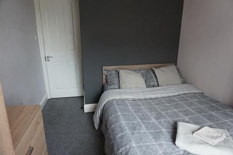 4 bedroom house share to rent, Room  4 @ 5 Derrington Ave, Crewe, CW2