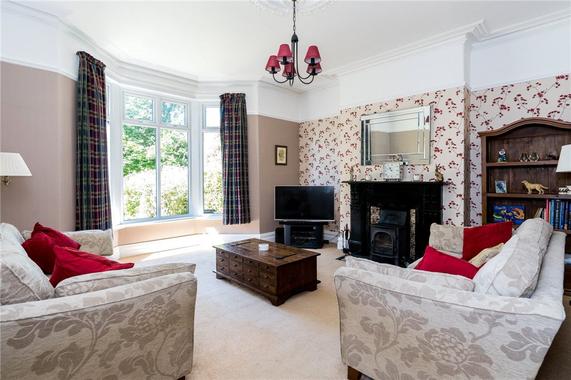 The Avenue Harrogate North Yorkshire 5 Bed Terraced House 395 000