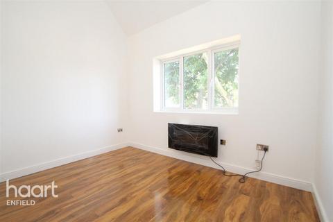 1 bedroom apartment to rent, Ermine Side, Enfield