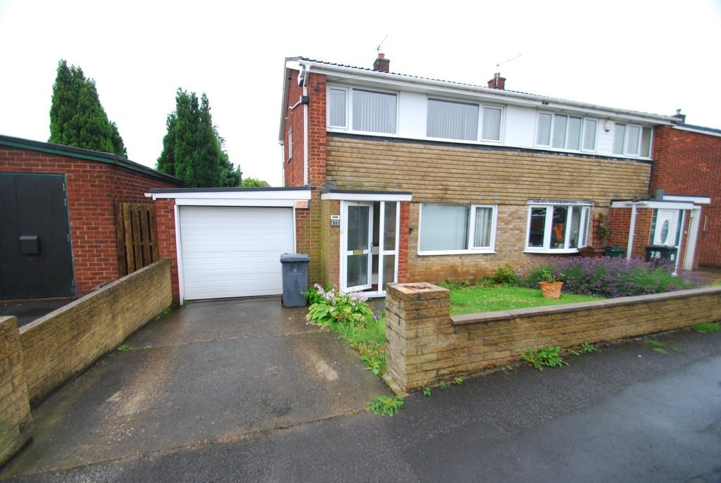 Burton Bank Road, Barnsley S71 3 bed semidetached house £115,000