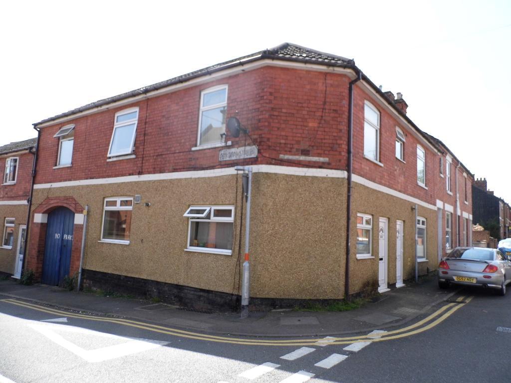 King Street, Kettering, NN16 8QR 5 bed semidetached house £250,000