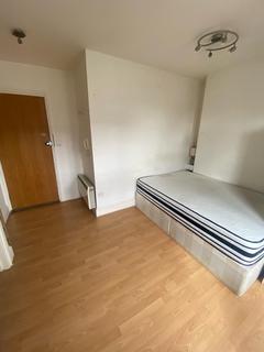 Studio to rent, Buckley Road, Kilburn, NW6