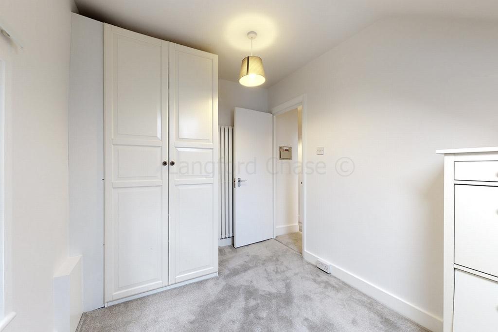 Apartment in London - More