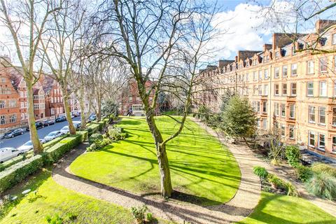 undefined, Harrington Gardens, South Kensington, London