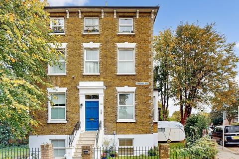 undefined, Sheen Road, TW9