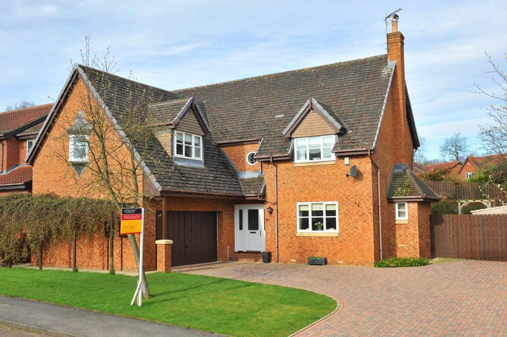 Abbey Mill Gardens, Knaresborough 5 bed detached house £595,000
