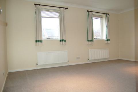 1 bedroom flat to rent, Gordon Road, Haywards Heath