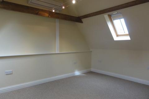 1 bedroom house to rent, Knowle Lane, Cranleigh