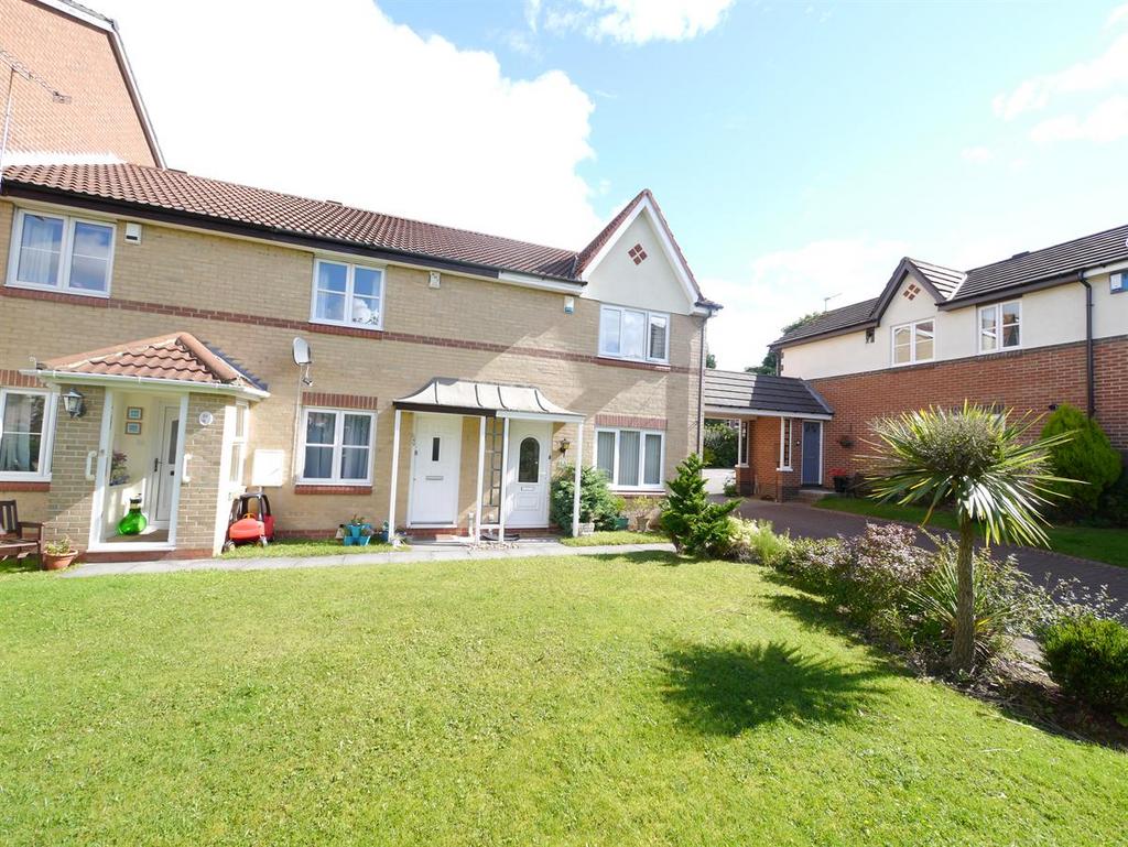 Hazeldene Court Tynemouth 2 bed terraced house £795 pcm (£183 pw)