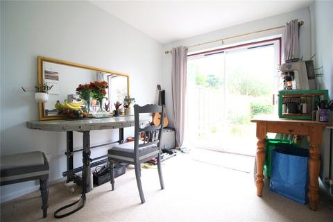 3 bedroom semi-detached house to rent, Drift Way, Cirencester, GL7