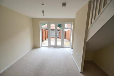 2 bedroom terraced house to rent - Sandwell Park, Kingswood, Hull