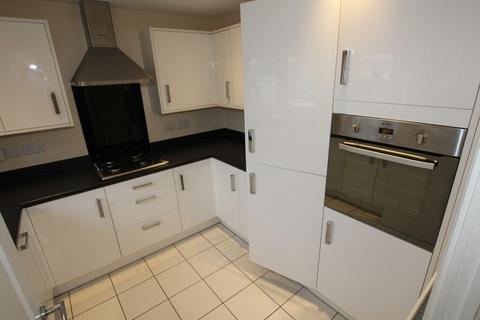 3 bedroom townhouse to rent, Green Howards Road, Saighton, Chester