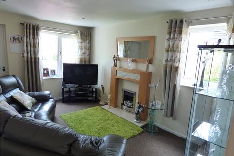 2 bedroom semi-detached house to rent, Clarence Street, Cleckheaton, West Yorkshire, BD19