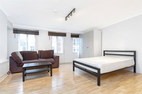 Studio to rent, Frith Street, London, W1D