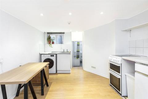 Studio to rent, Frith Street, London, W1D