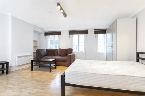 Studio to rent, Frith Street, London, W1D