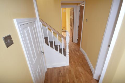 3 bedroom apartment to rent, Caledonian Road, London